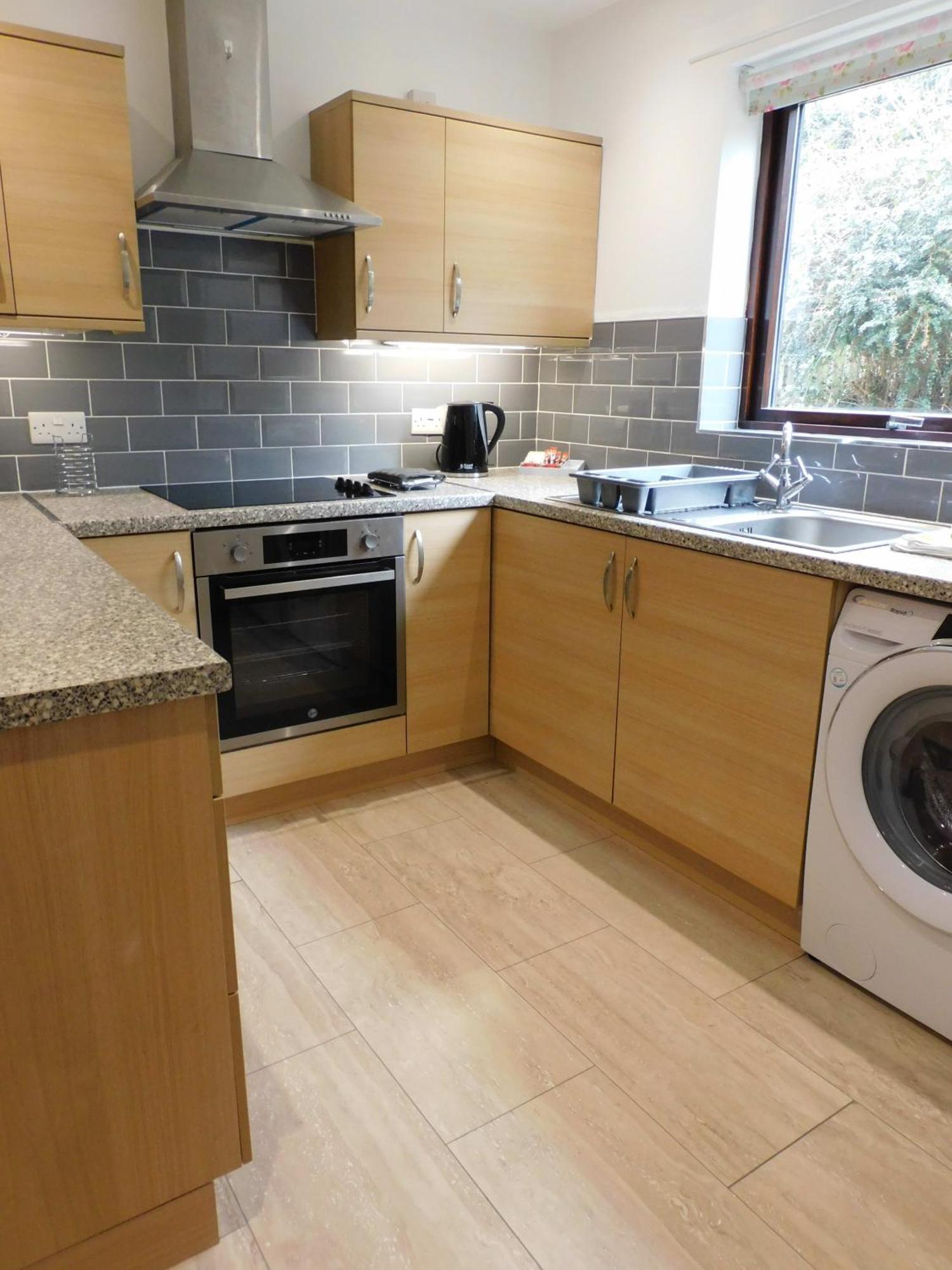 2 Bed Apt On Quiet Cul-De-Sac, Fab Location พาสเลย์ ภายนอก รูปภาพ